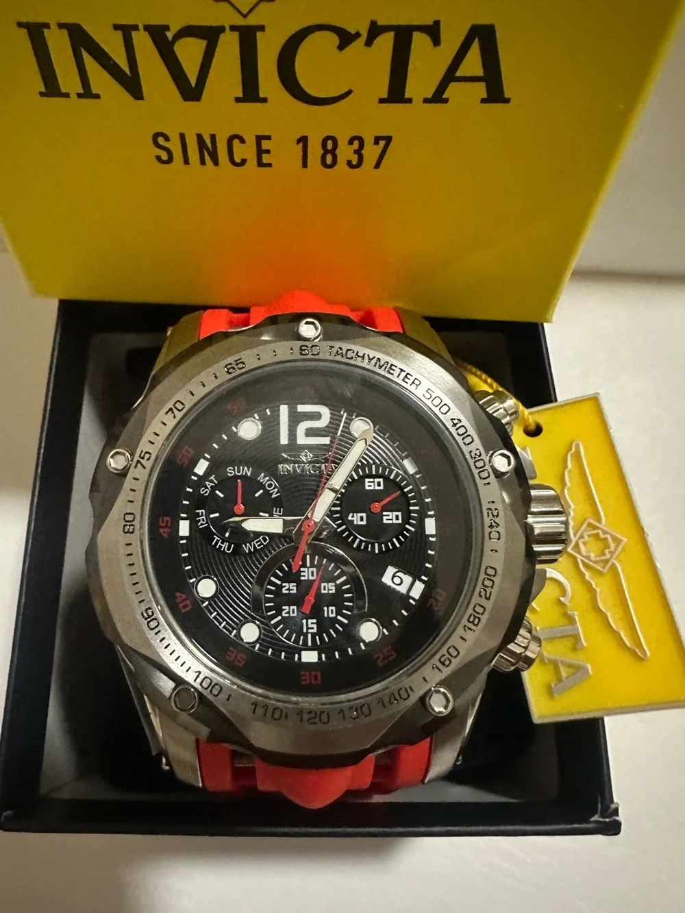 Invicta Speedway Swiss Ronda Z60 FE Caliber Men’s Watch